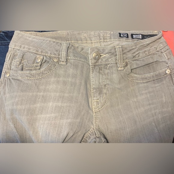 Miss Me Sunny Skinny - Picture 5 of 7